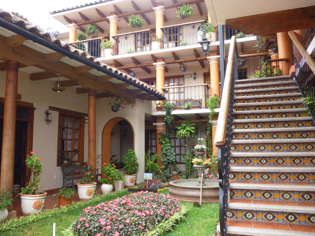 Hotel La Casa De Mama San Cristobal de las Casas Bagian luar foto