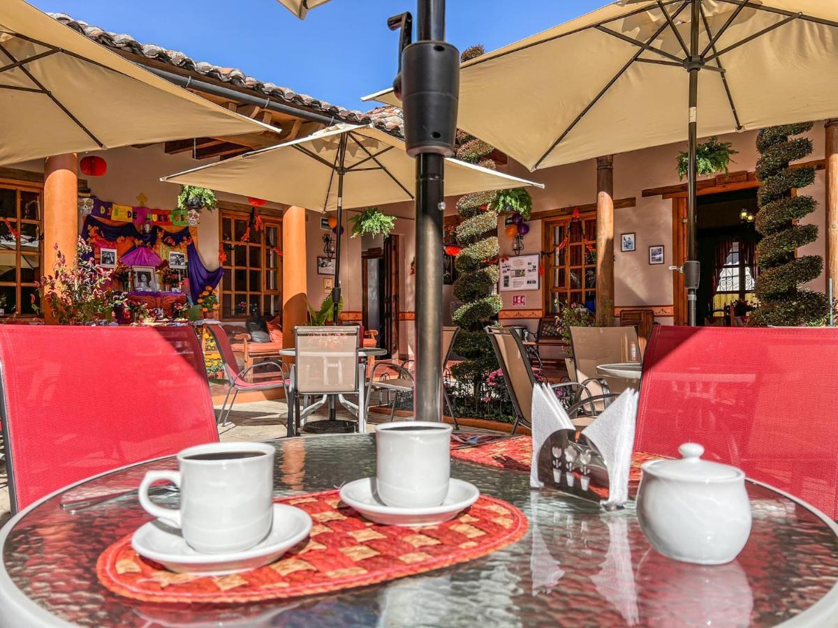 Hotel La Casa De Mama San Cristobal de las Casas Bagian luar foto