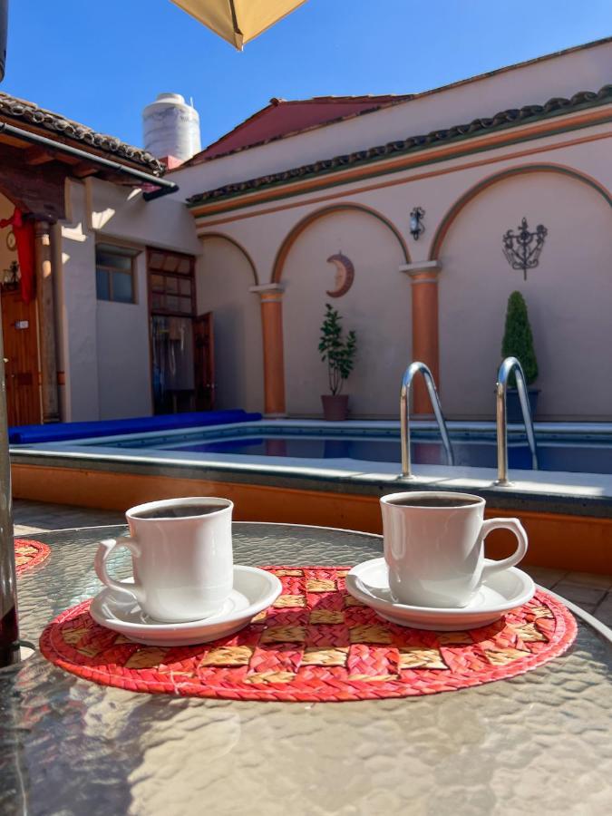 Hotel La Casa De Mama San Cristobal de las Casas Bagian luar foto