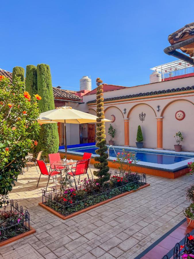 Hotel La Casa De Mama San Cristobal de las Casas Bagian luar foto