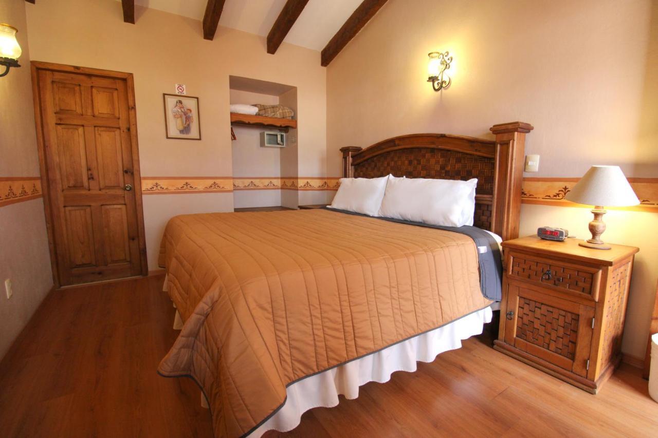 Hotel La Casa De Mama San Cristobal de las Casas Bagian luar foto